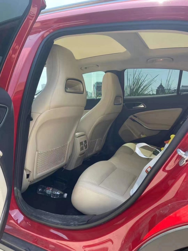 武汉16年奔驰GLA7