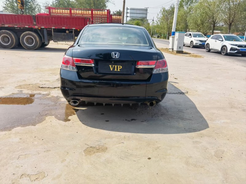 徐州11年本田雅阁9