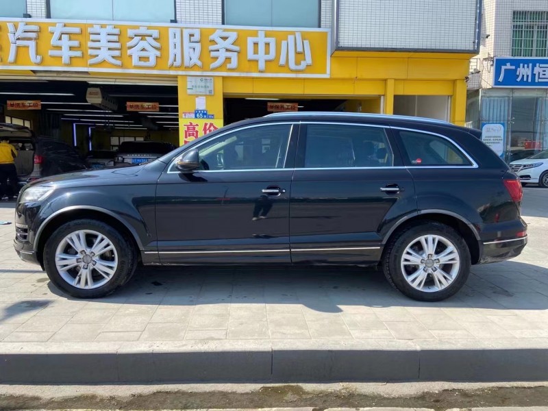 广州12年奥迪Q76