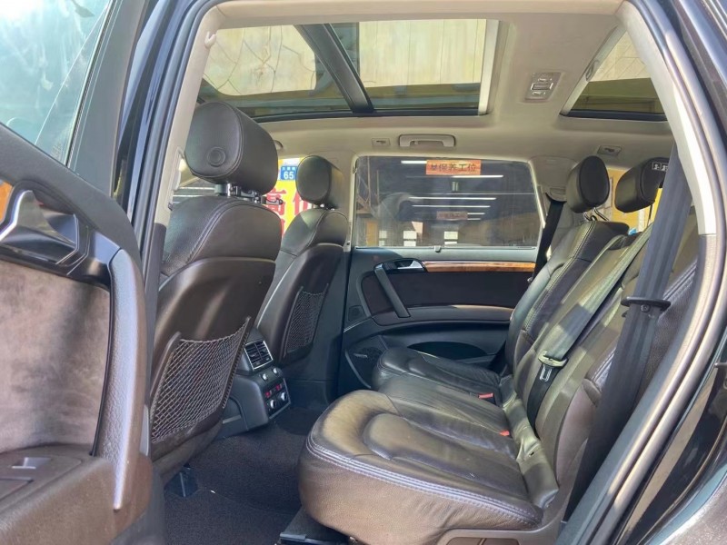 广州12年奥迪Q79