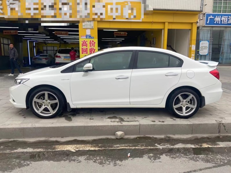 广州12年本田思域4