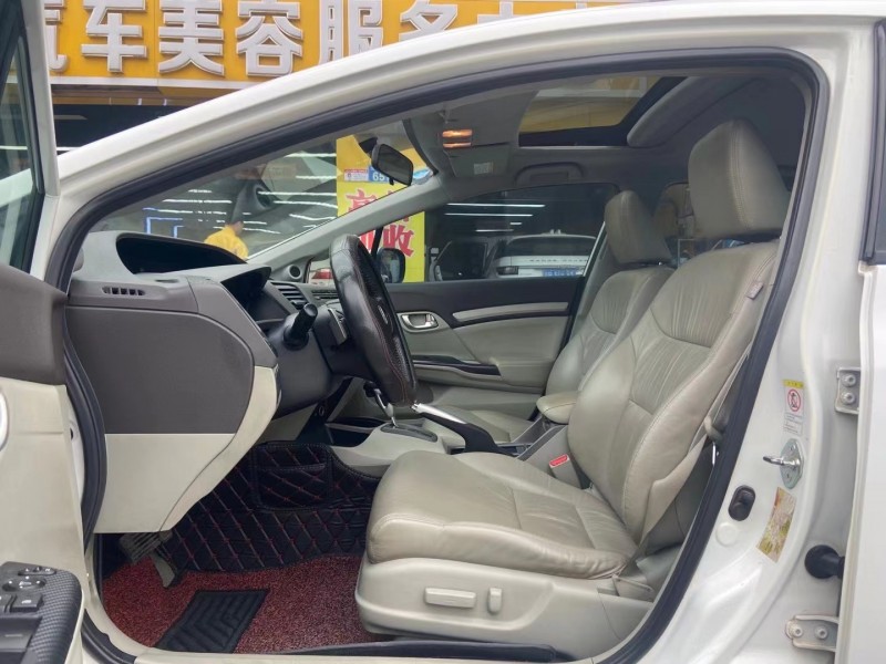 广州12年本田思域7