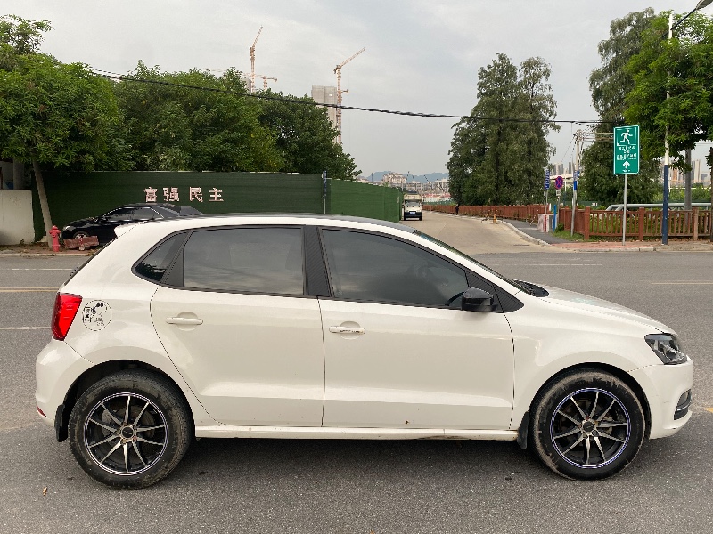 广州16年大众polo4