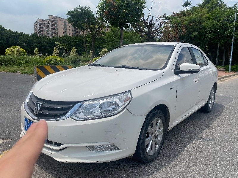 廣州15年寶駿6304