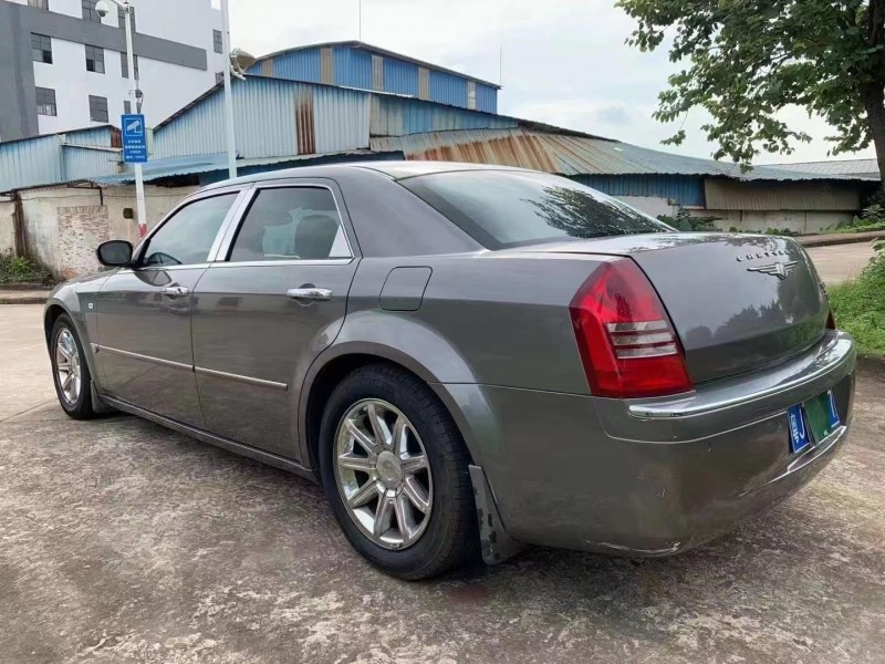 江門09年克萊斯勒300C6