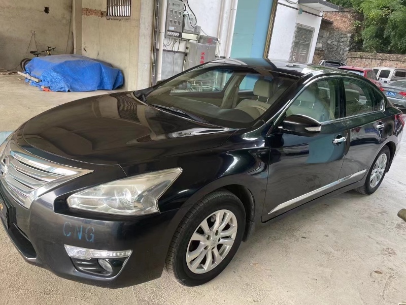 衡陽14年日產天籟4