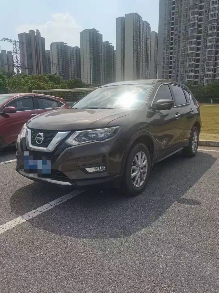 常德19年日產奇駿2