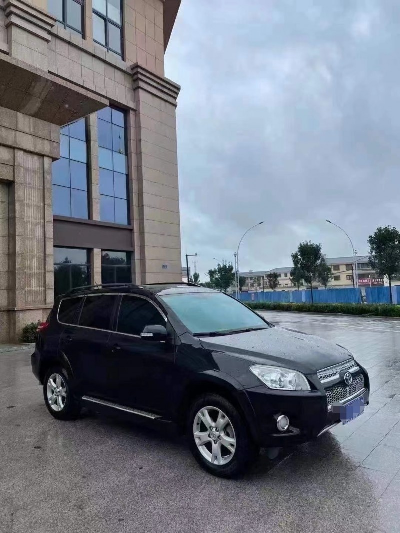 石家莊13年豐田RAV42