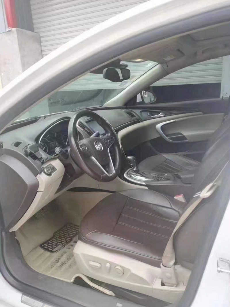 徐州14年别克君威5