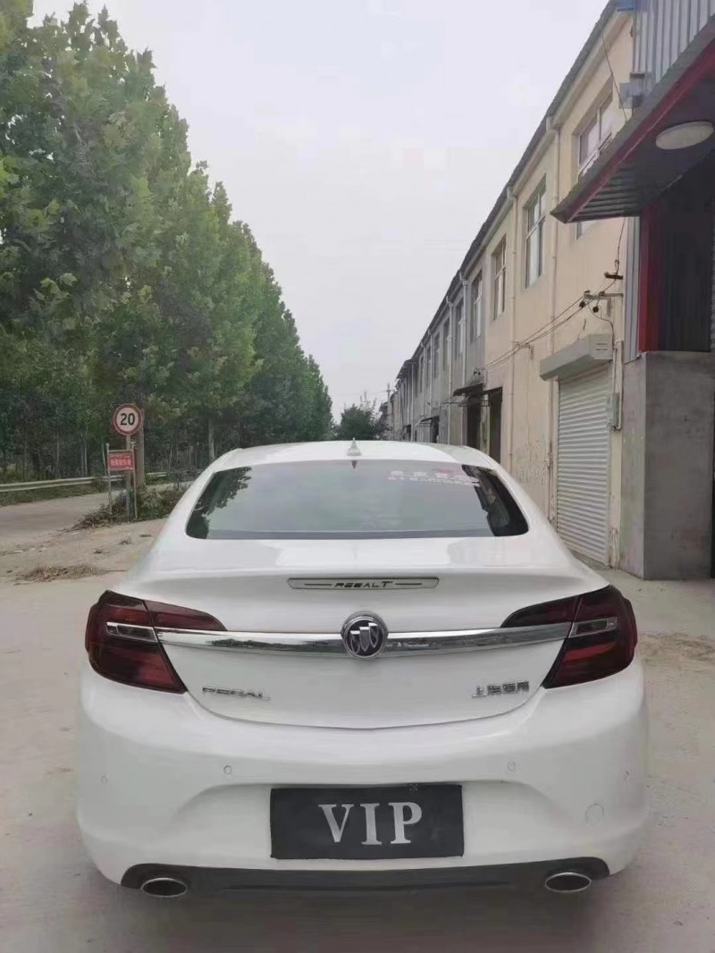 徐州14年别克君威8