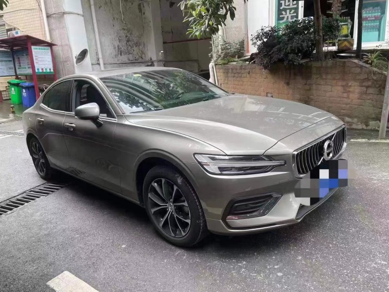 重慶21年沃爾沃S60L2