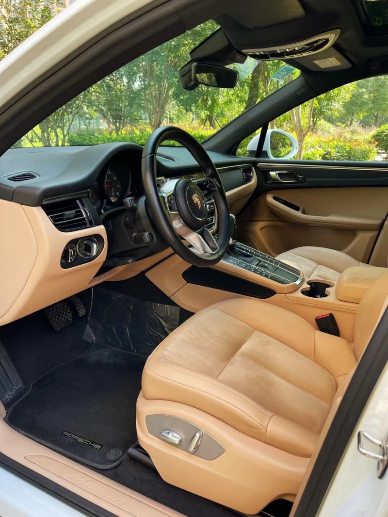 阜陽19年保時捷Macan7