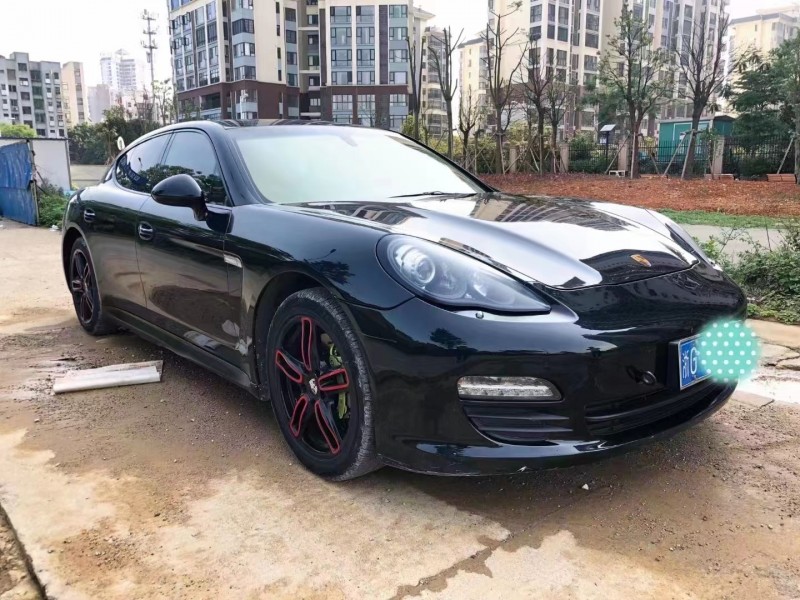 金華10年保時捷帕拉梅拉9