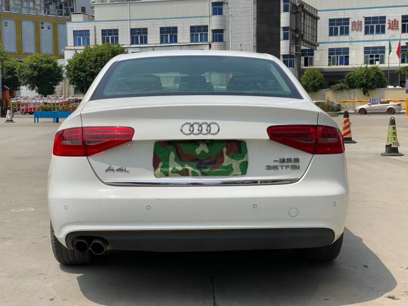 东莞15年奥迪A4L9