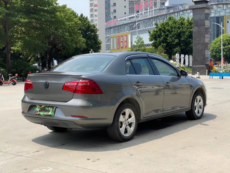 东莞13年大众宝来8
