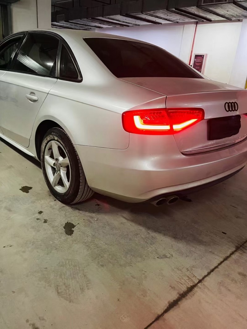 青岛13年奥迪A4L8