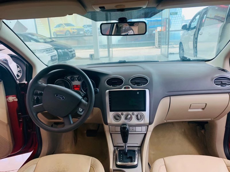 邢台10年福特福克斯6