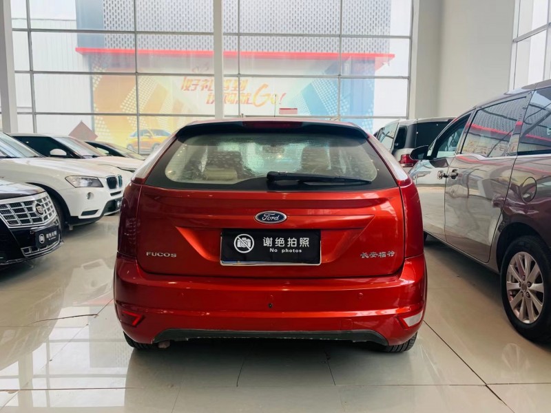 邢台10年福特福克斯8