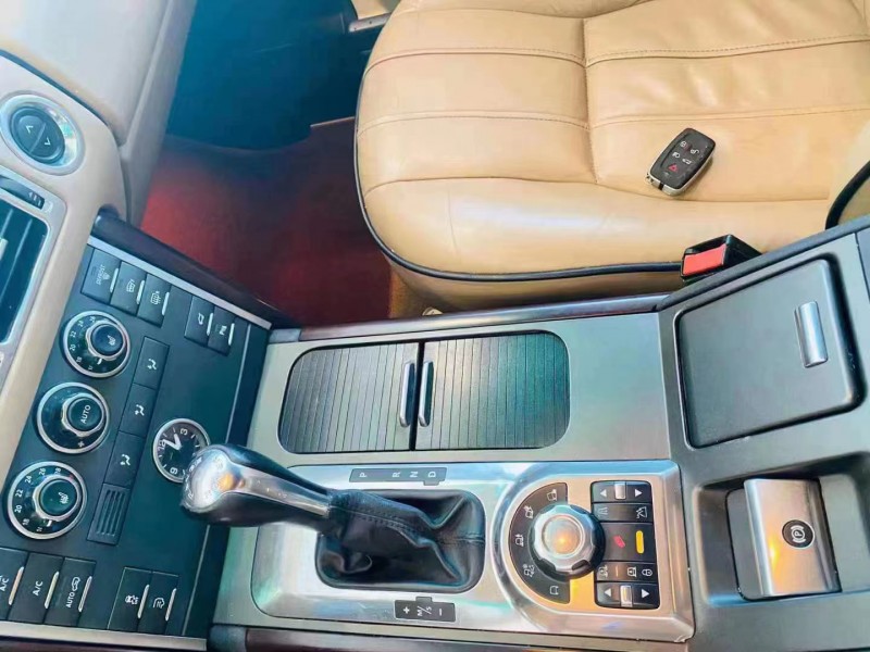 邢台12年路虎揽胜行政4