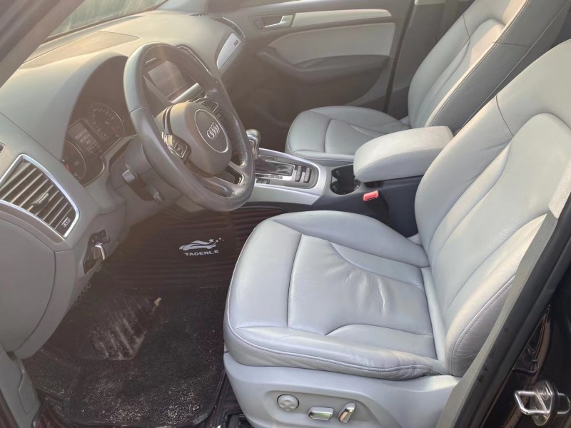 济宁15年奥迪Q55