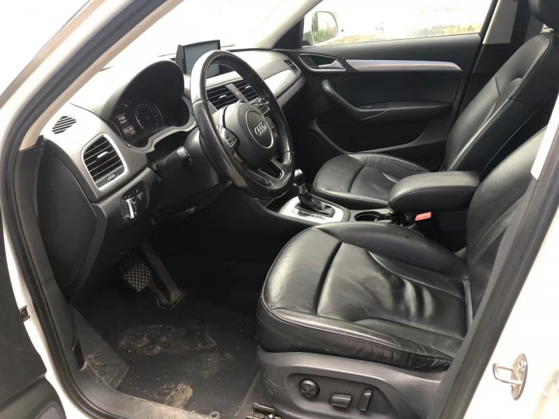 济宁15年奥迪Q36