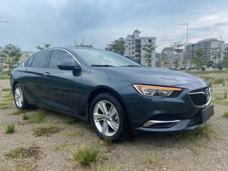 广州19年别克君威2