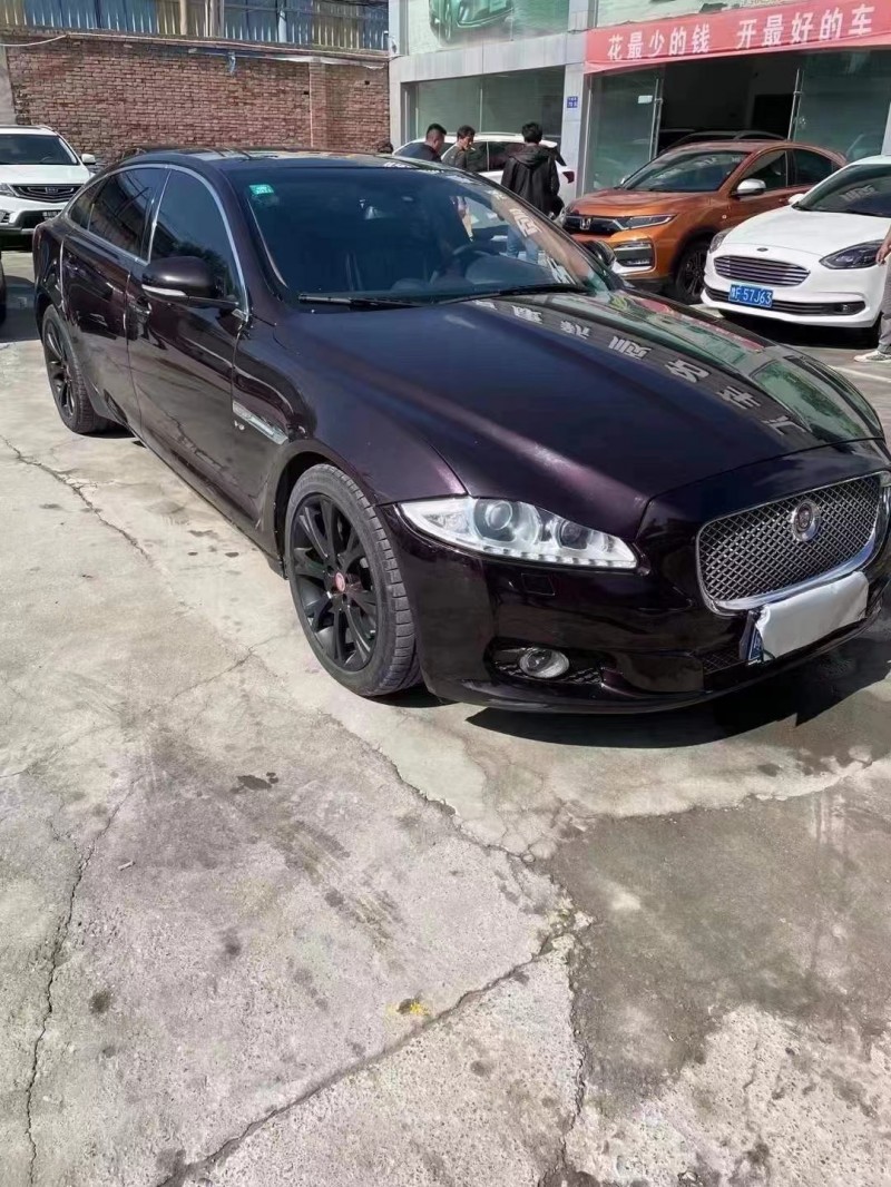 鶴壁15年捷豹XJ3