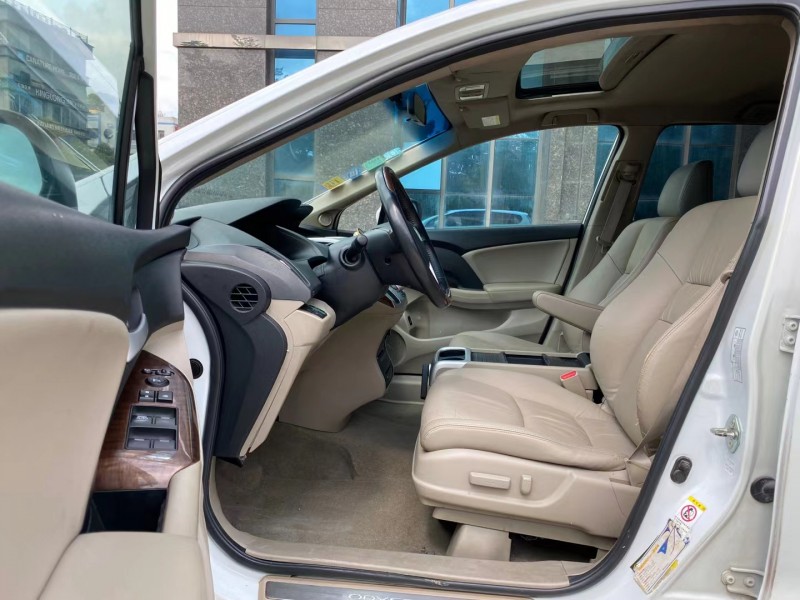 东莞13年本田奥德赛7