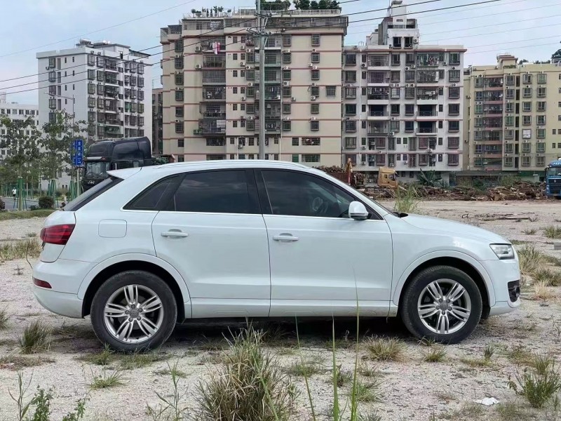 广州15年奥迪Q34