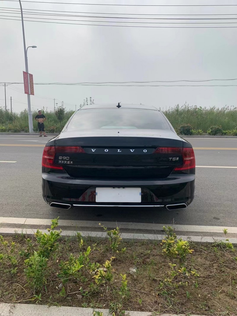 徐州20年沃爾沃S909