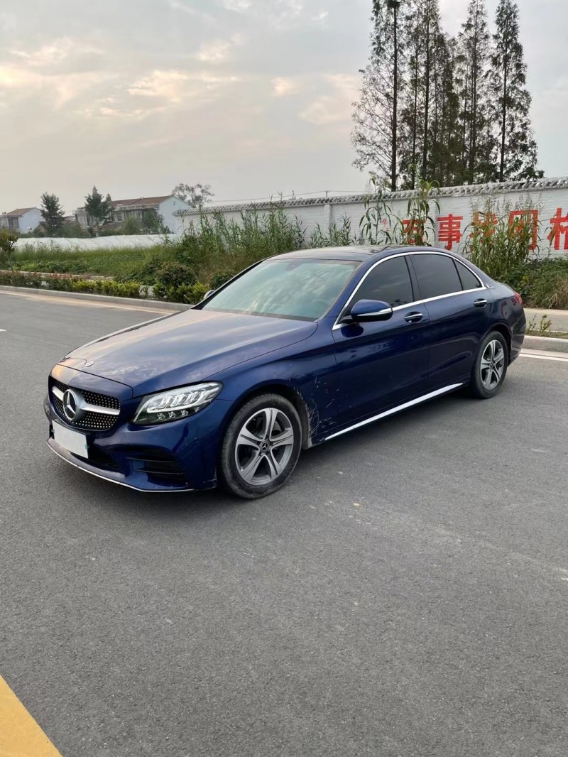 徐州19年奔驰C2