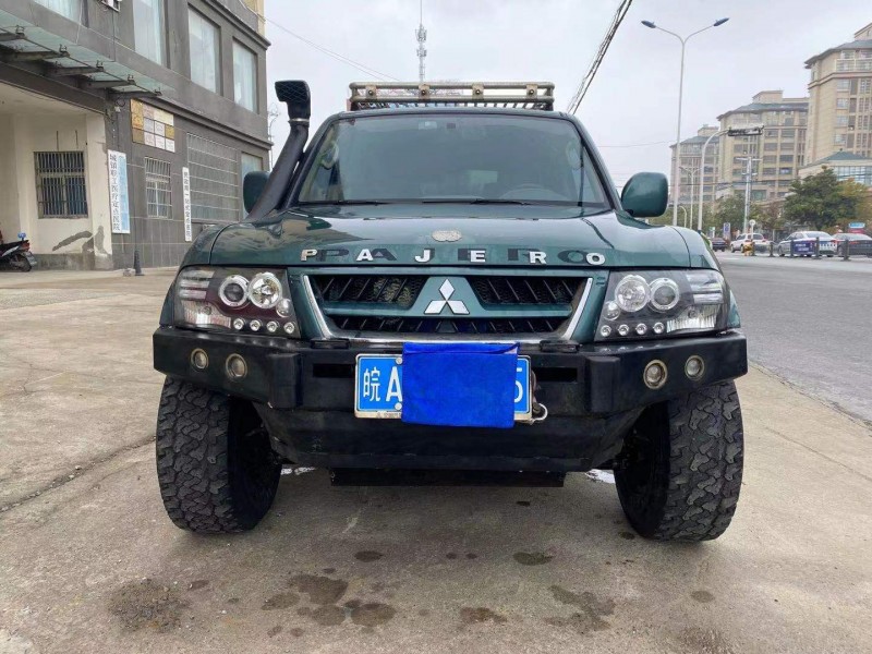 宿州14年三菱帕杰罗12