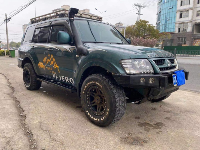 宿州14年三菱帕杰罗9