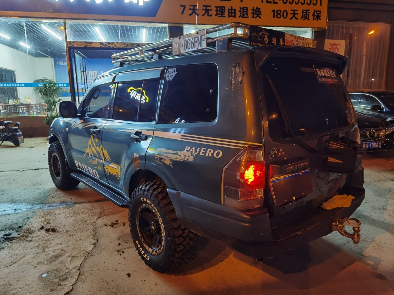 宿州14年三菱帕杰罗2