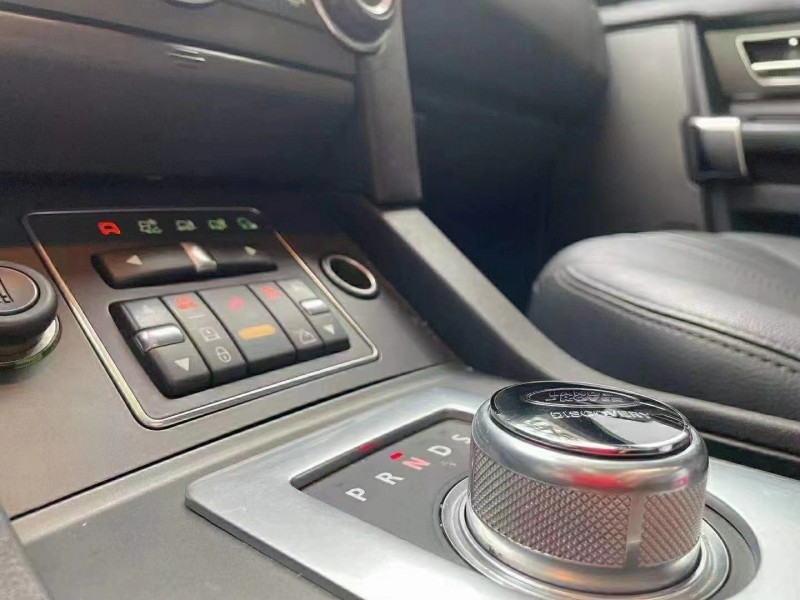 保定13年路虎发现47