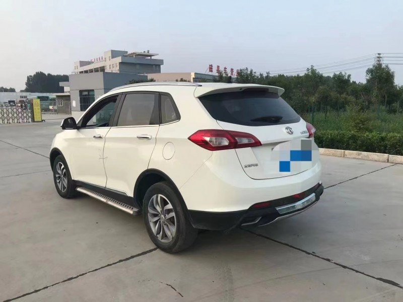 保定16年北汽绅宝X655