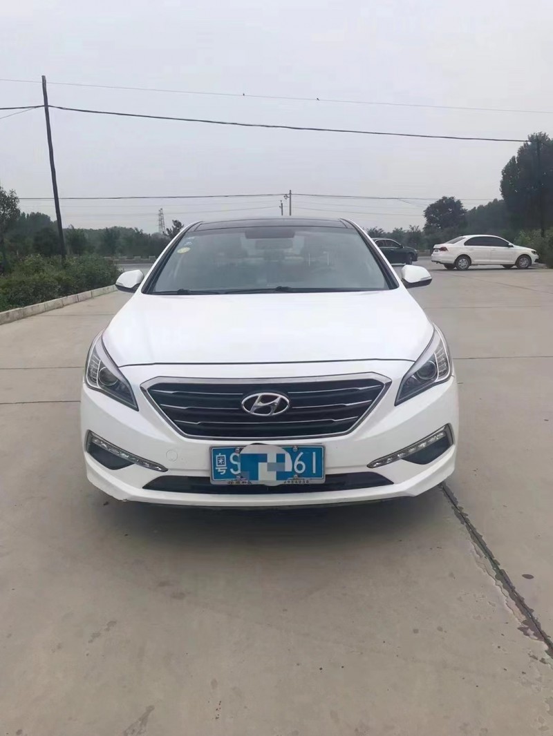 保定16年现代索纳塔九1