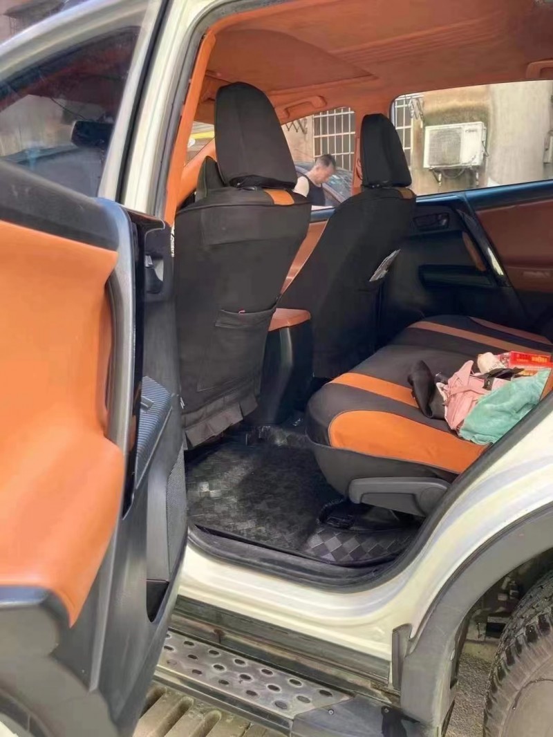 懷化15年豐田RAV47