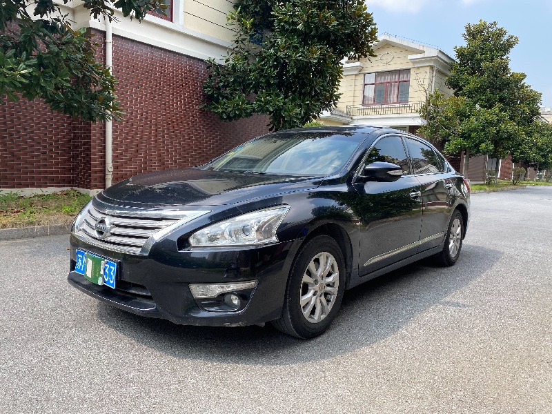 泰州15年日產天籟8