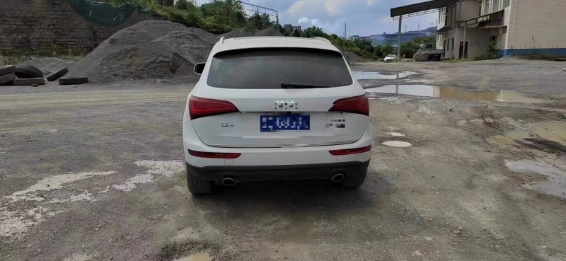 貴陽16年奧迪Q57