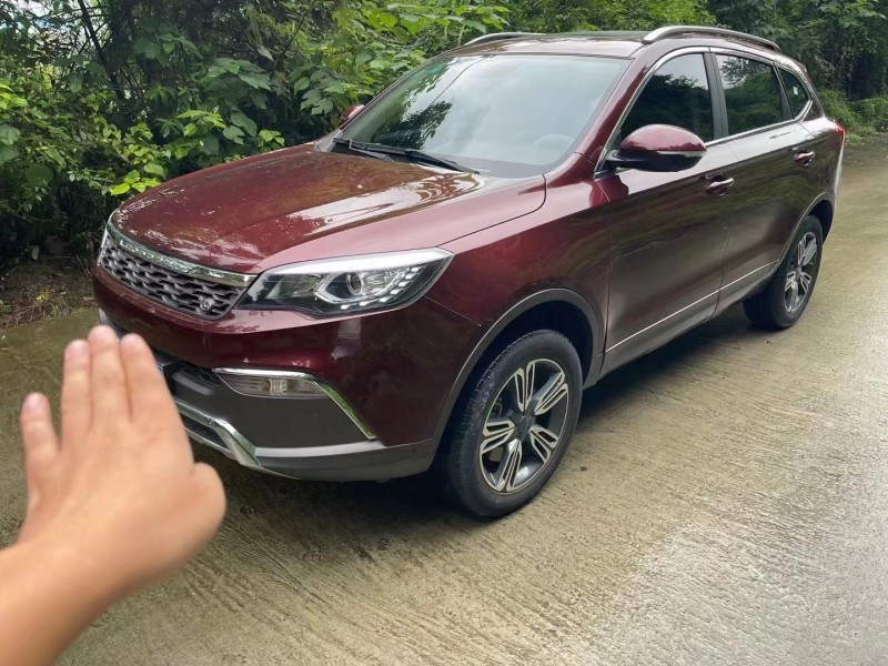 綿陽19年獵豹汽車CS101