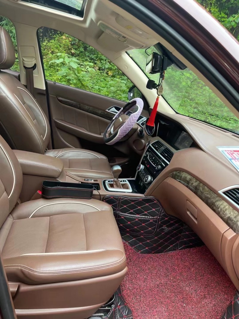 綿陽19年獵豹汽車CS108