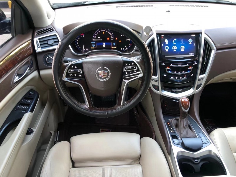 武汉15年凯迪拉克SRX6