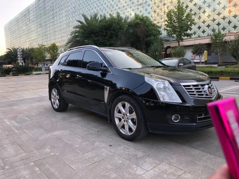 武汉15年凯迪拉克SRX7
