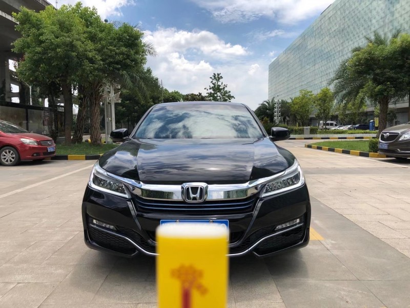 武汉18年本田雅阁1