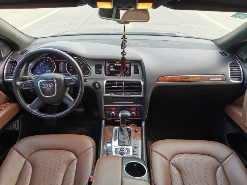 徐州13年奥迪Q76