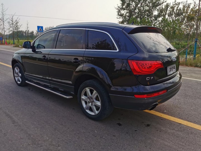 徐州13年奥迪Q77