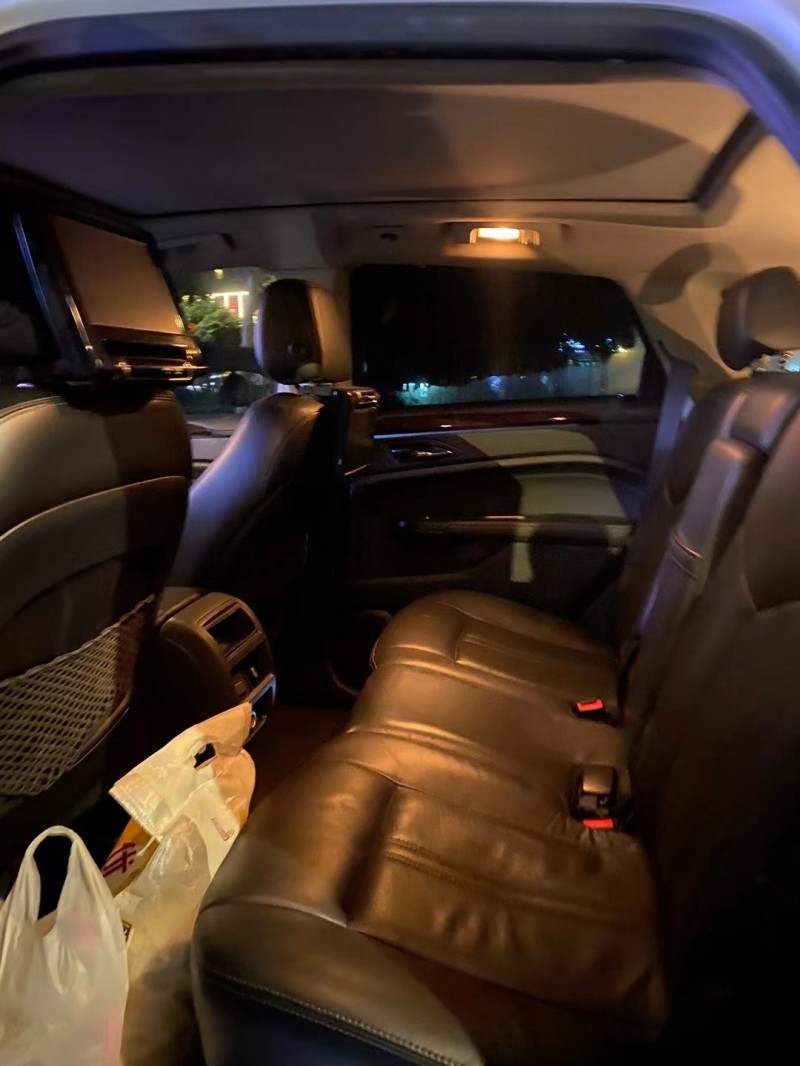 武汉13年凯迪拉克SRX3