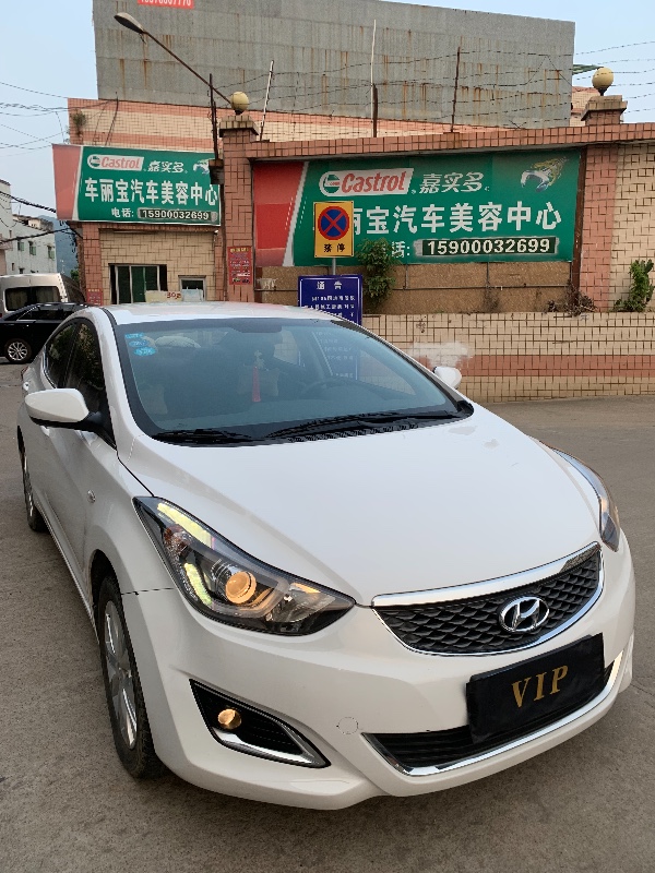 东莞16年现代朗动8