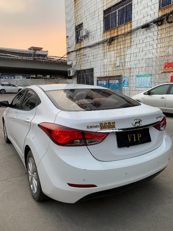 东莞16年现代朗动2